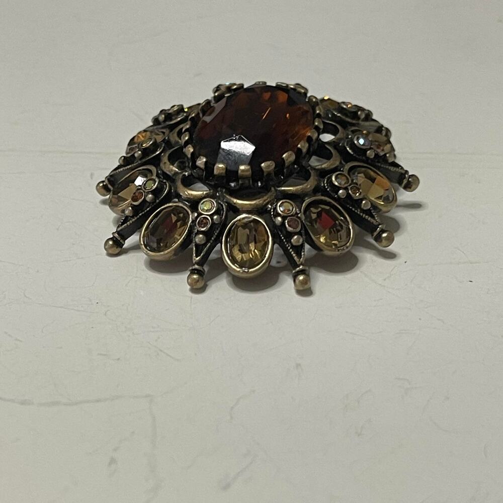 Chico's pin brooch burnished gold tone amber colored signed costume jewelry - Picture 3 of 10
